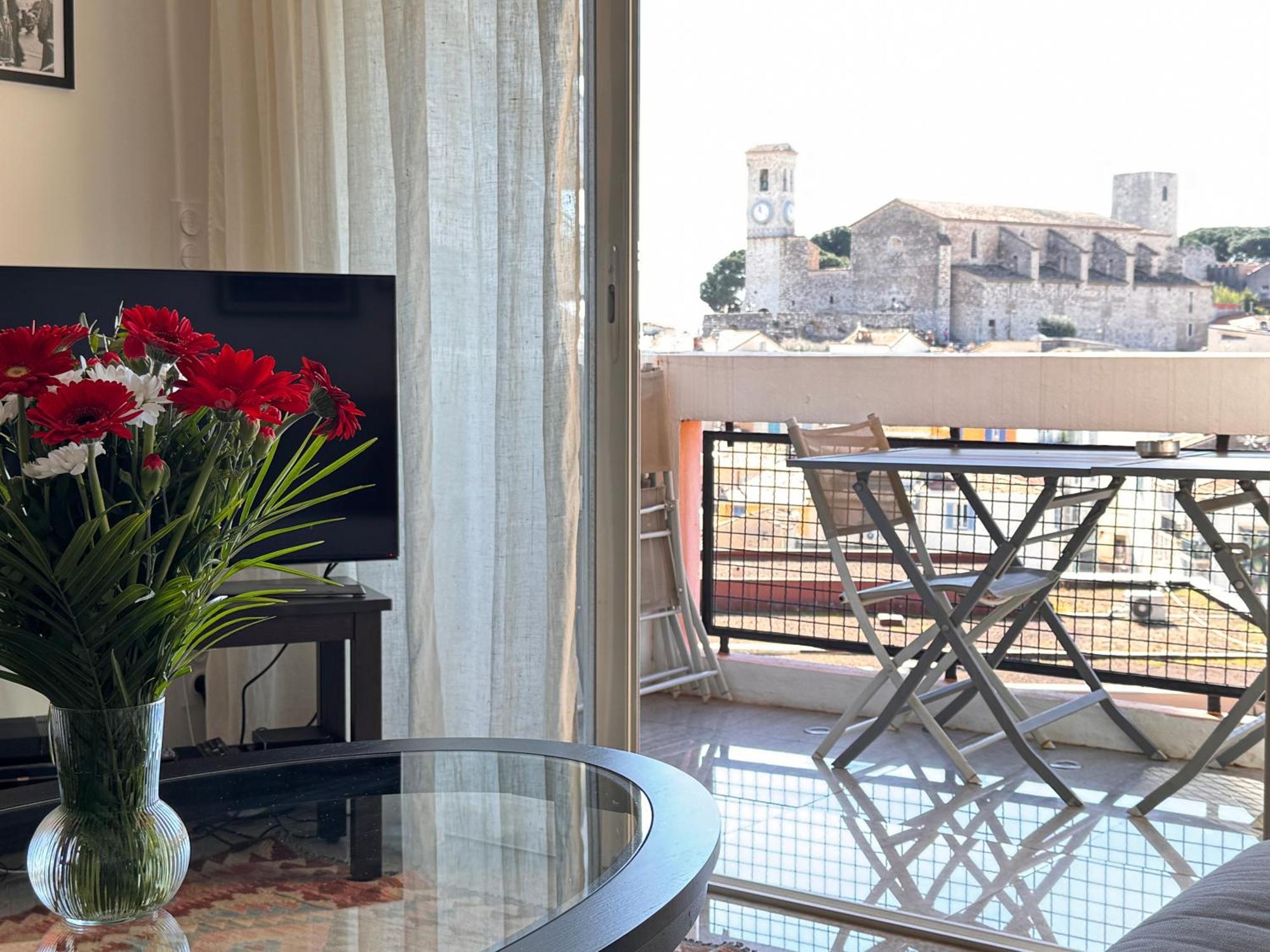 Residence Mandariniers Кан Екстериор снимка